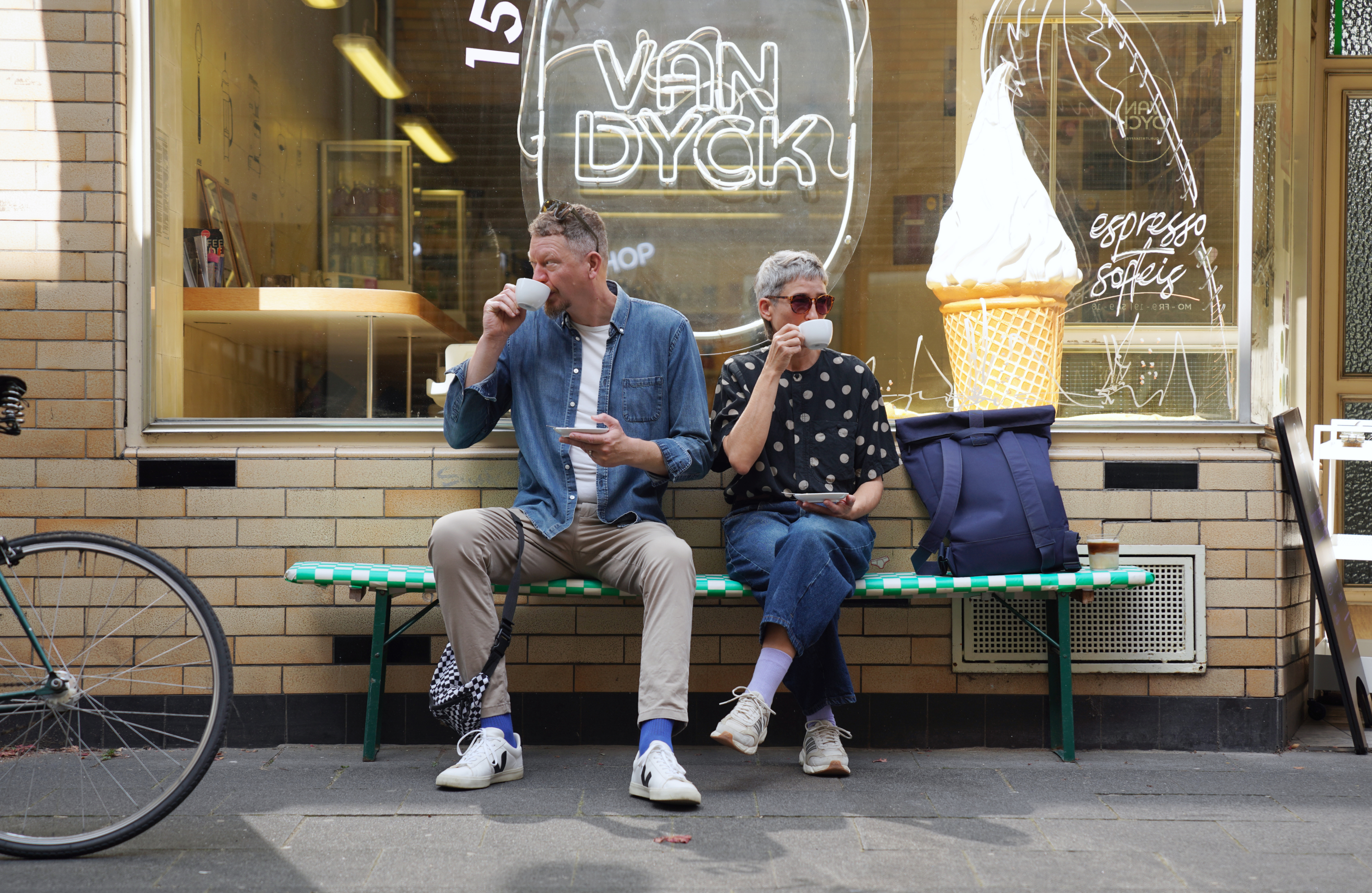 bold & friendly im Café in Ehrenfeld.