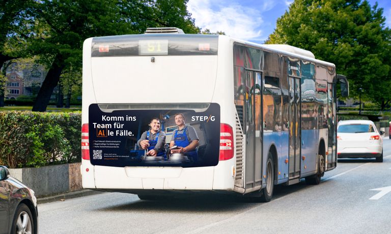Step-G HR-Kampagne – Heckwerbung auf einem Linienbus
