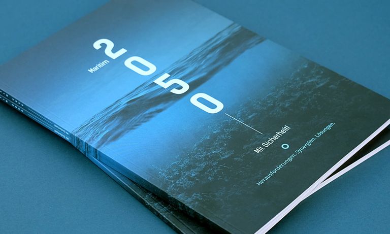 Editorial Design DLR Broschuere Cover