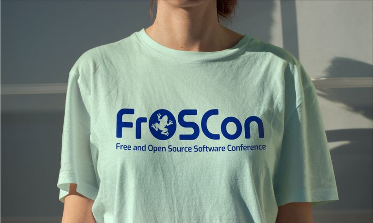 FrOSCon Corporate Design – T-Shirt mit Logo